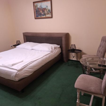 Hotel Malwa Ostrów Wielkopolski Kültér fotó